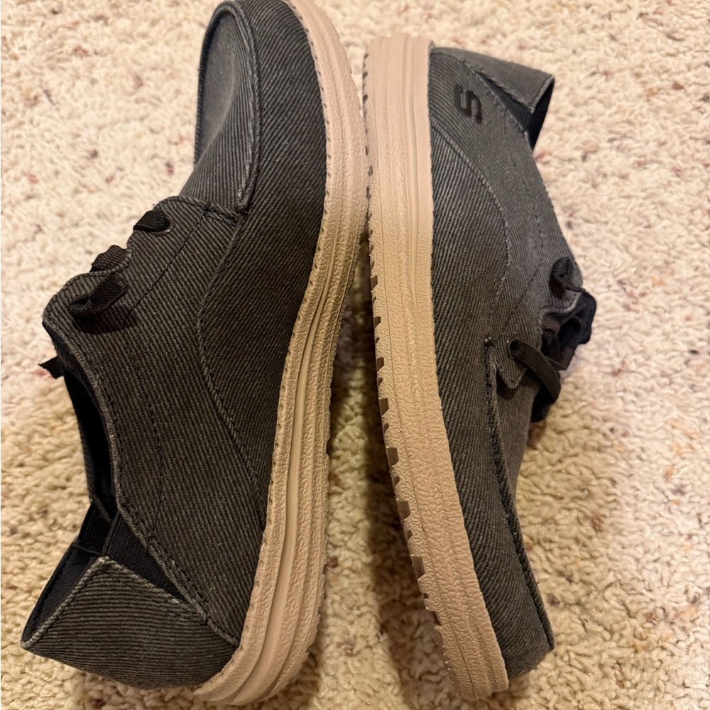 Men's Gray Skechers Casual Shoes - Picture 4 of 6